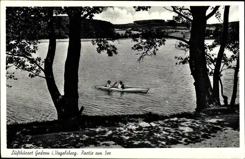 Ak Gedern in Hessen, Partie am See, Ruderboot