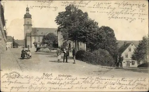 Ak Adorf im Vogtland, Kirchplatz