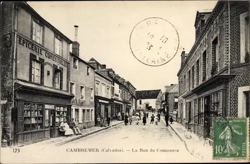 Ak Cambremer Calvados, La Rue du Commerce, Epicerie