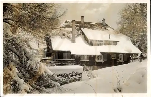 Ak Freudenstadt im Nordschwarzwald, Kindersanatorium Hochlandhaus im Winter