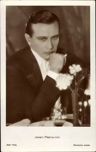 Ak Schauspieler Iwan Petrovich, Portrait, Frack, Ross Verlag 4853 1