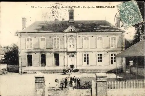Ak Auxi le Chateau Pas de Calais, Ecole de Bernaville
