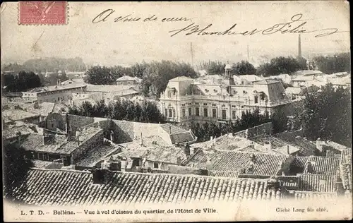 Ak Bollène Vaucluse, Vue a vol d'oiseau du quartier de l'Hotel de Ville