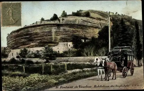 Ak Fontaine de Vaucluse, Habitation des troglodytes