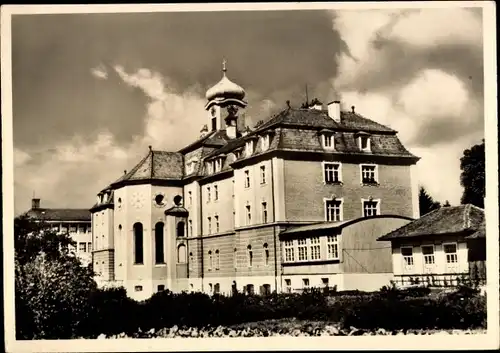 Ak Perasdorf im Bayerischen Wald, Kloster Kostenz, Erholungsheim d. Barmherzigen Brüder, P. Englmar