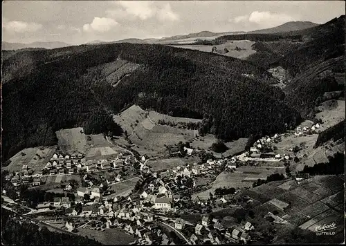 Ak Schenkenzell im Schwarzwald, Fliegeraufnahme vom Ort