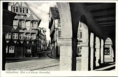 Ak Wolfenbüttel in Niedersachsen, Blick auf kleinen Zimmerhof