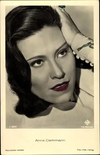 Ak Schauspielerin Anna Dammann, Portrait