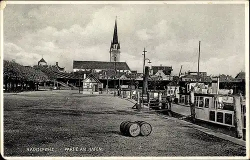 Ak Radolfzell am Bodensee, Partie am Hafen, Fässer