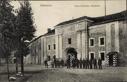 Ak Grudziądz Graudenz Westpreußen, Feste Courbiére, Niedertor