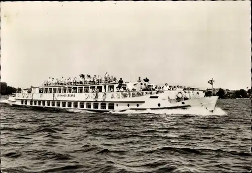 Ak Weiße Flotte Berlin, Luxusfahrgastschiff Johannes R. Becher