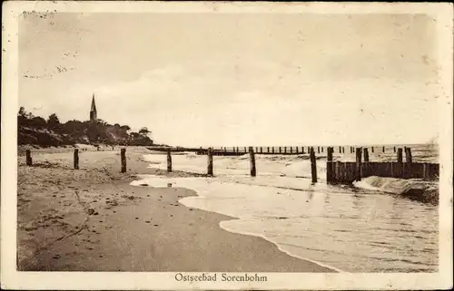 Ak Sarbinowo Sorenbohm Pommern, Strandpartie, Kirchturm