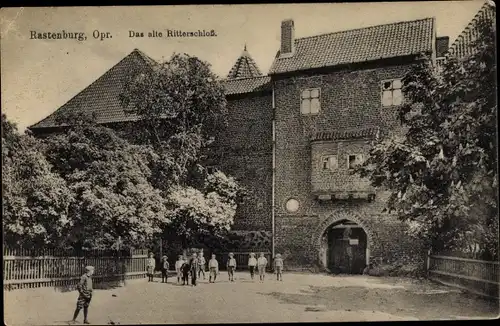 Ak Kętrzyn Rastenburg Ostpreußen, Das alte Ritterschloss