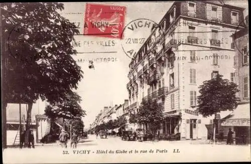 Ak Vichy Allier, Hotel du Globe et la rue de Paris