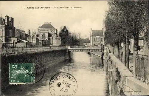 Ak Condé sur Noireau Calvados, Pont Neuf, sur la Druance