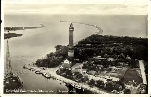 Ak Chorzelin Osternothafen Świnoujście Swinemünde Pommern, Blick auf den Ort, Leuchtturm