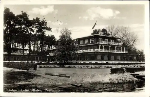 Ak Potsdam in Brandenburg, Luftschiffhafen, Regattahaus