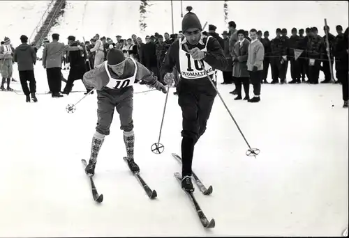 Foto Garmisch Partenkirchen, Wintersport, Langläuferstaffel, Startnummer 10