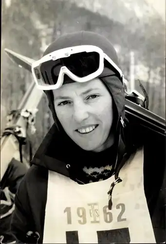 Foto Garmisch Partenkirchen, Wintersport, Skiläuferin Netzer, 1962