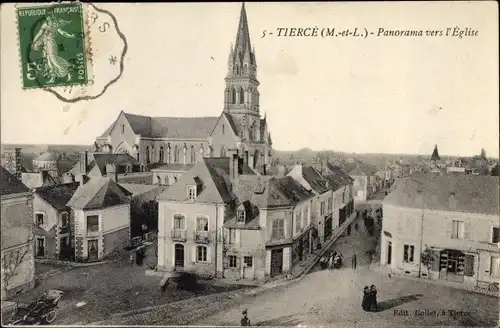 Ak Tiercé Maine et Loire, Panorama vers l'Eglise