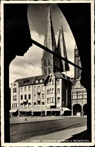 Ak Hansestadt Lübeck, Farbenhaus, Markt, Marienkirche