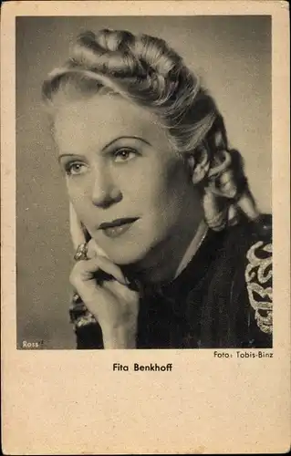 Ak Schauspielerin Fita Benkhoff, Portrait