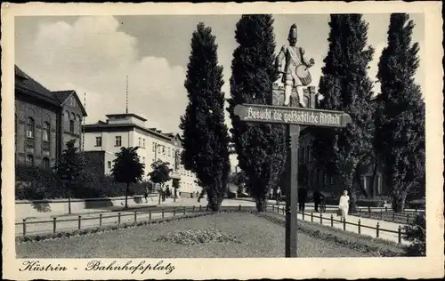 Ak Kostrzyn nad Odrą Cüstrin Küstrin Ostbrandenburg, Bahnhofsplatz