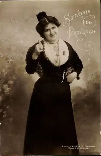 Ak Vaucluse, Souvenir de Provence, Frau in Tracht