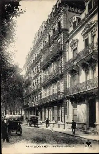 Ak Vichy Allier, Hotel des Ambassadeurs