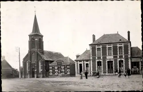 Ak Rang du Fliers Pas de Calais, L'Eglise et la Mairie