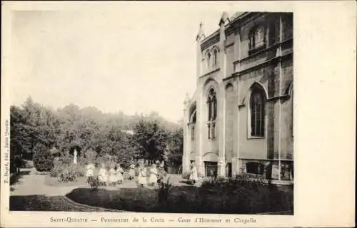 Ak Saint Quentin Aisne, Pensionnat de la Croix, Cour d'Honneur et Chapelle