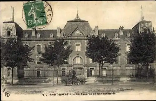 Ak Saint Quentin Aisne, La Caserne de la Gendarmerie