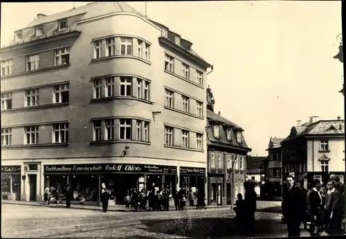 Foto Litvínov Oberleutensdorf Region Aussig, Kaiser Josef Platz, Papierhandlung