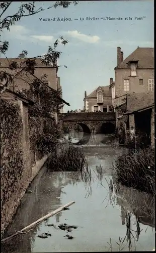 Ak Vern d'Anjou Maine et Loire, La Riviere L'Hommee et le Pont