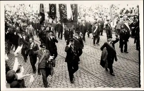 Foto Ak Frankfurt am Main, X. Deutsches Sängerfest 1932, Festzug