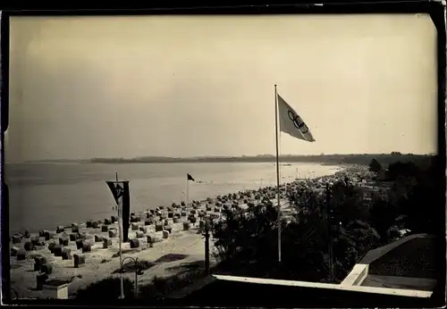 Foto Ak Timmendorfer Strand, Ostseebad, Blick auf den Strand