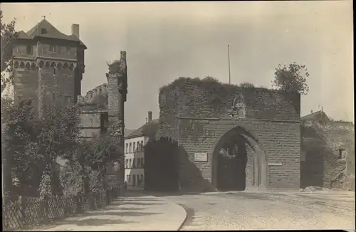 Foto Ak Andernach am Rhein, Koblenzer Tor, Burgfried