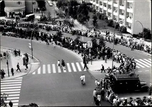 Foto Ak Berlin, Staatsbesuch des US Präsidenten J. F. Kennedy 1963