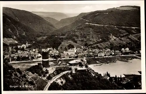 Ak Burgen an der Mosel, Gesamtansicht, Vogelschau