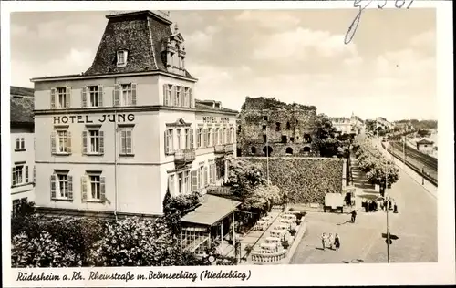 Ak Rüdesheim am Rhein, Rheinstraße m. Brömserburg, Niederburg, Hotel Jung