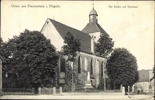 Ak Freyenstein Wittstock Dosse in der Ostprignitz, Kirche mit Denkmal