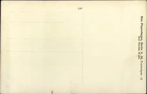 Foto Ak Berlin, Weinvertrieb, Vereinigte Bauernvereine Deutschlands GmbH, Frauen am Fenster