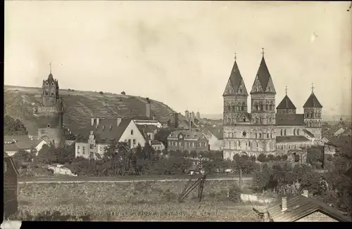 Foto Ak Andernach am Rhein, Kirche und Ochsenturm