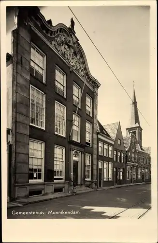 Ak Monnickendam Waterland Nordholland Niederlande, Gemeentehuis