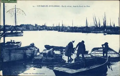 Ak Les Sables d'Olonne Vendée, Sur le vivier, dans le fond du Port