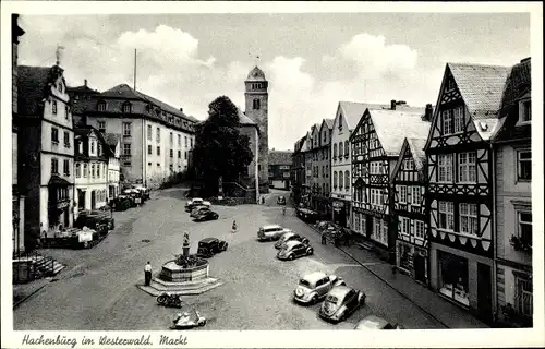 Ak Hachenburg im Westerwald, Markt, Brunnen, Autos