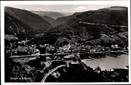 Ak Burgen an der Mosel, Gesamtansicht, Vogelschau