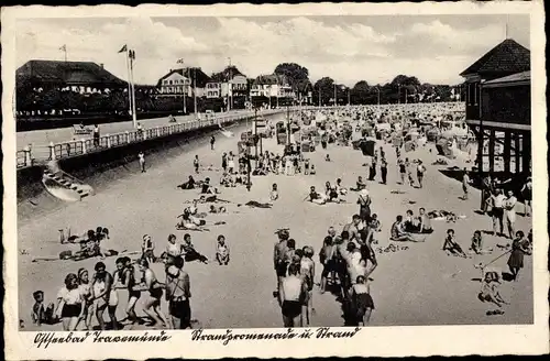 Ak Travemünde Lübeck, Strandpromenade und Strand