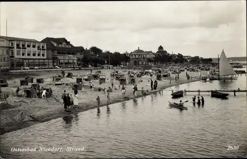 Ak Ostseebad Niendorf Timmendorfer Strand, Strandleben