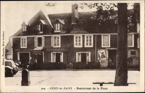 Ak Néris les Bains Allier, Restaurant de la Place